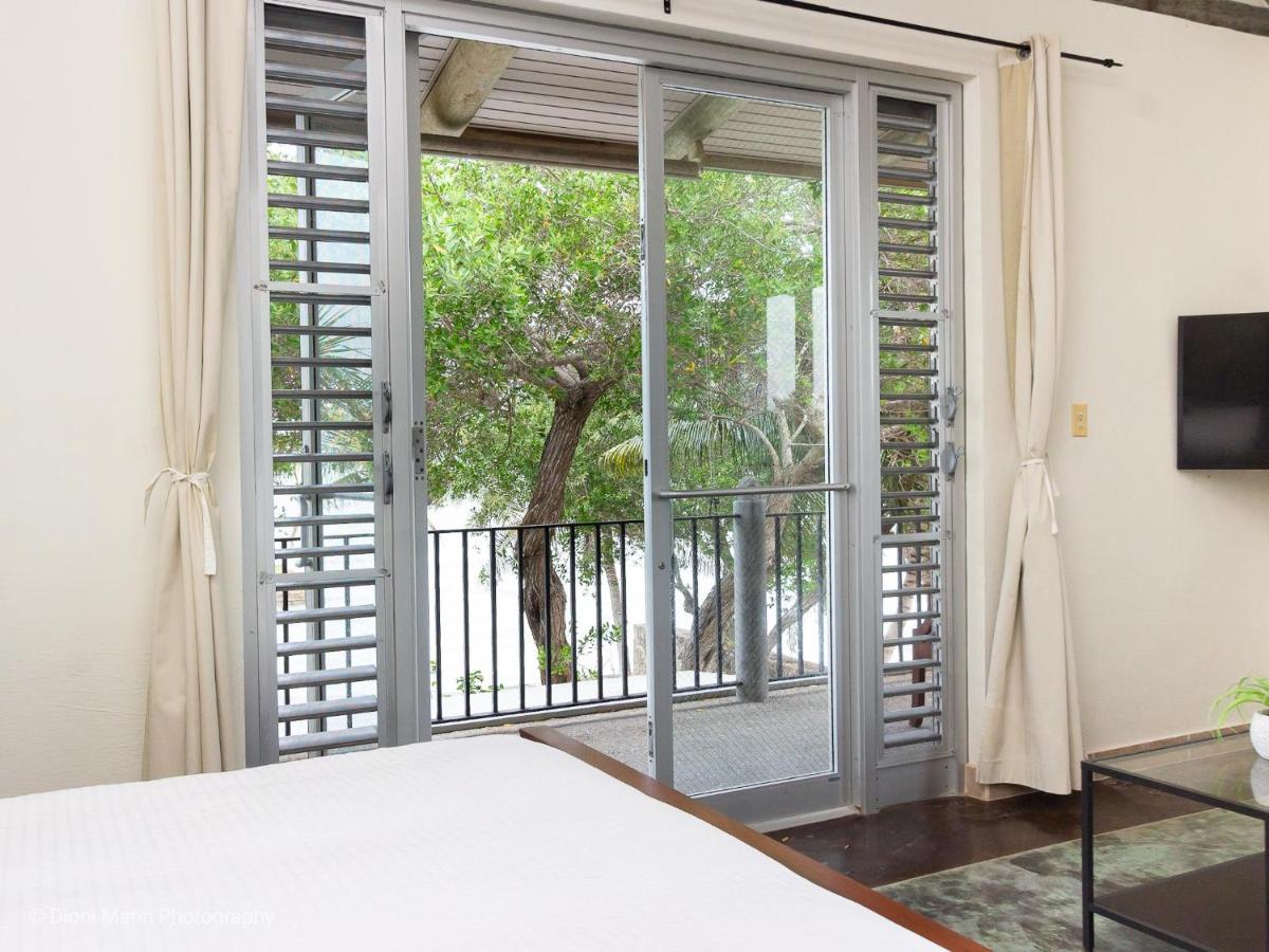 Almond Tree Hotel Resort Corozal Town Esterno foto