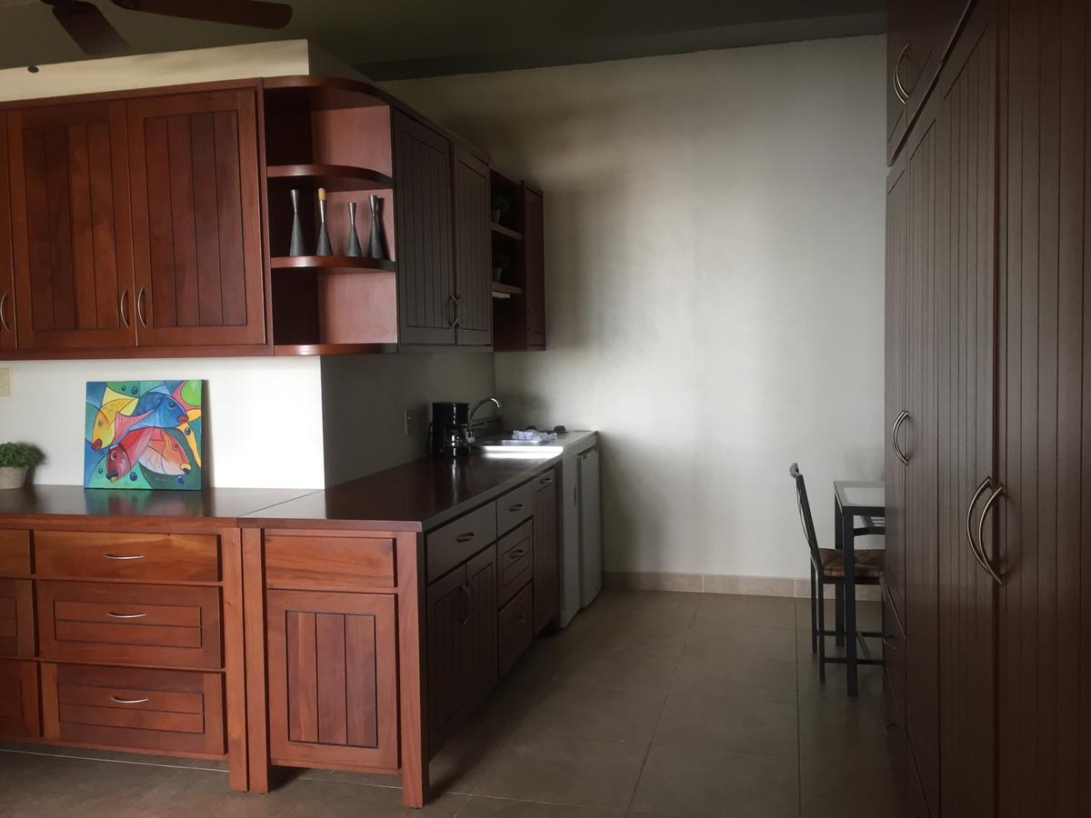 Almond Tree Hotel Resort Corozal Town Esterno foto