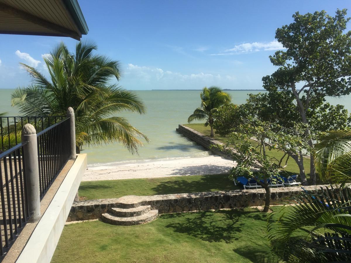Almond Tree Hotel Resort Corozal Town Esterno foto