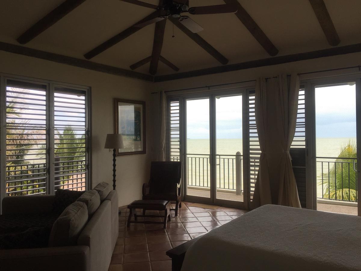 Almond Tree Hotel Resort Corozal Town Esterno foto