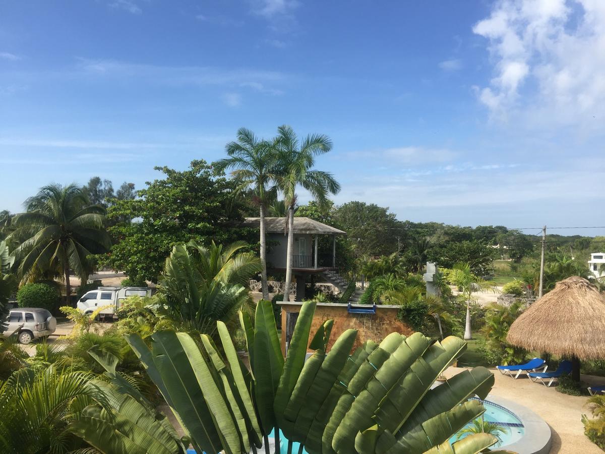 Almond Tree Hotel Resort Corozal Town Esterno foto